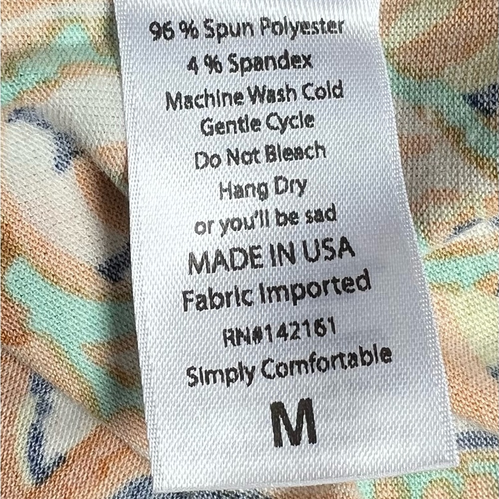 LuLaRoe Randy Tee - Medium - Picture 4 of 4